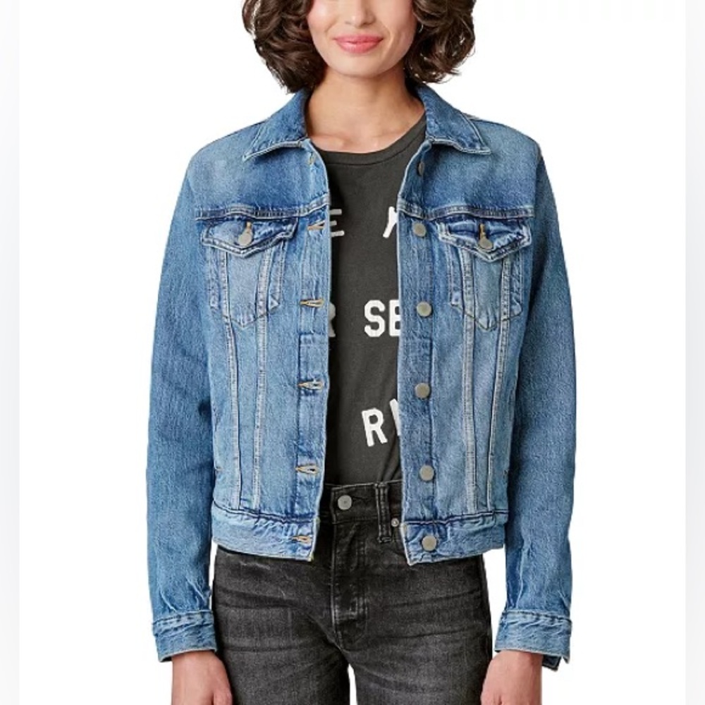 Lucky Brand women’s Tomboy Trucker Denim Jacket. Size Medium